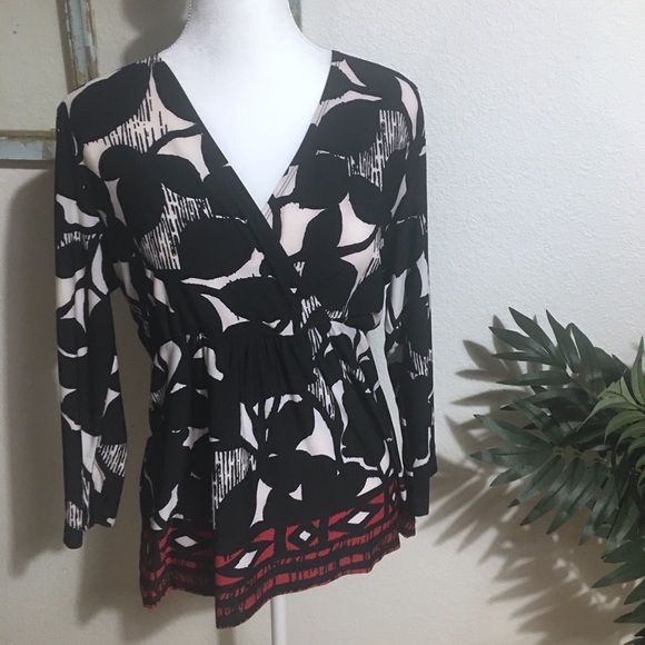 Chico’s Blouse - Picture 1 of 5